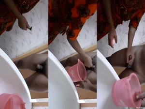 Desi Maid Shaving Dick of House-Owner Video