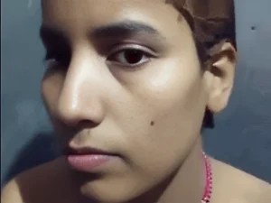 Dehati Nude Desi Housewife in Bathroom Video