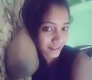 Nude Indian Teen Girlfriend Nude MMS Video