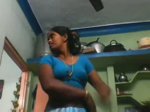 Tamil Sex Video of South Indian Aunty With Young Nephew