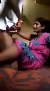 Tamil Sex Video Desi MMS of Mature Aunty Gautami Leaked