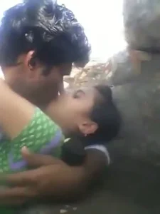Xxx Hindi Video of a Young College Couple Enjoying Some Outdoor Fun