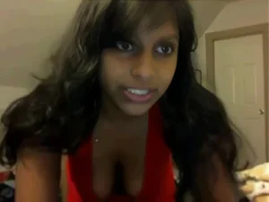 Naked Girls Dancing and Seducing Her Boyfriend on Live Cam