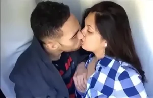 Free Porn Videos of a Hot Girl Kissing Her Lover in a Changing Room