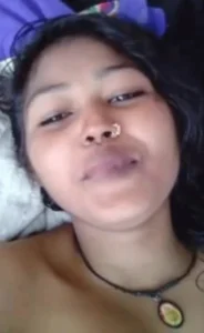 Cute Desi Girl Sex Tease Video for Her Boyfriend Goes Viral