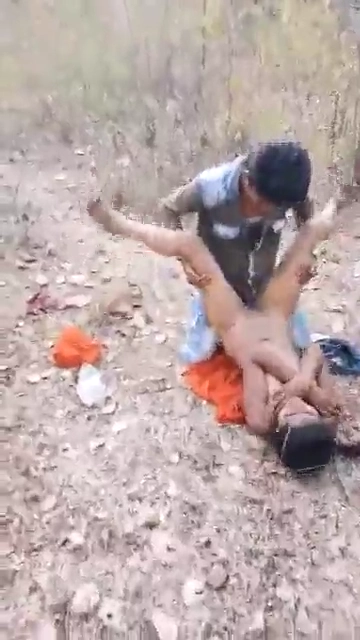 Mallu Villege Bhabi Outdoor Fucked by Devar