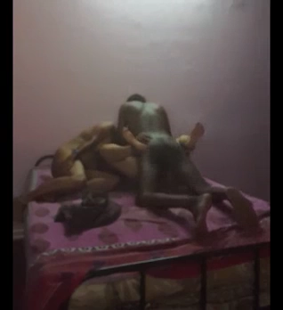 Threesome Bhabhi Sex Video for Your Dick’s Pleasure