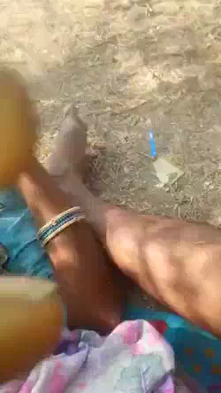 Dehati Mature Pussy Fucking Outdoors Video