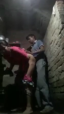 Dehati Doggystyle Sex With a Neighbor Guy