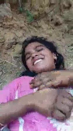 Village Outdoor Sex MMS Shared Online