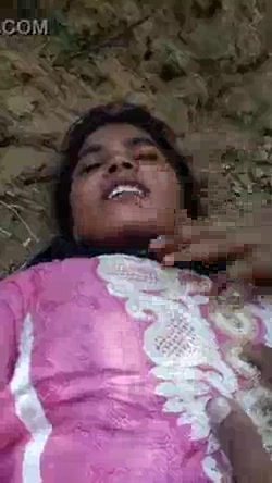 Village Outdoor Sex MMS Shared Online