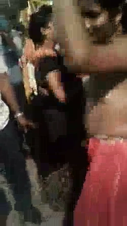 Desi Girl Topless Dance Show