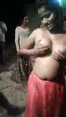 Desi Girl Topless Dance Show