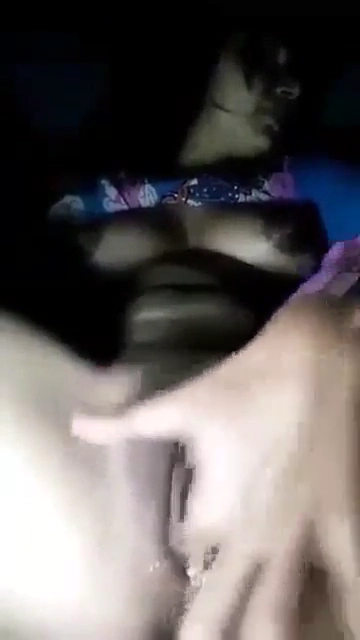 Dehati Pussy Fingering Video Caught on Selfie Mode