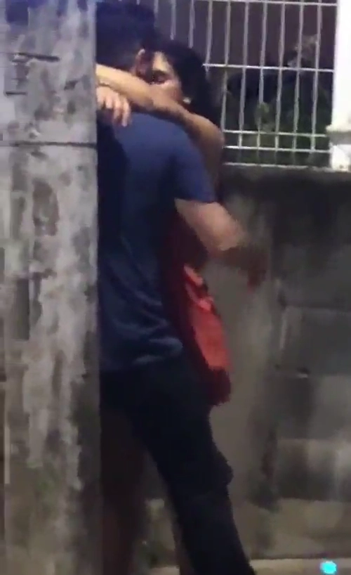 Outdoor Quickie Sex Act Has Been Caught on Cam