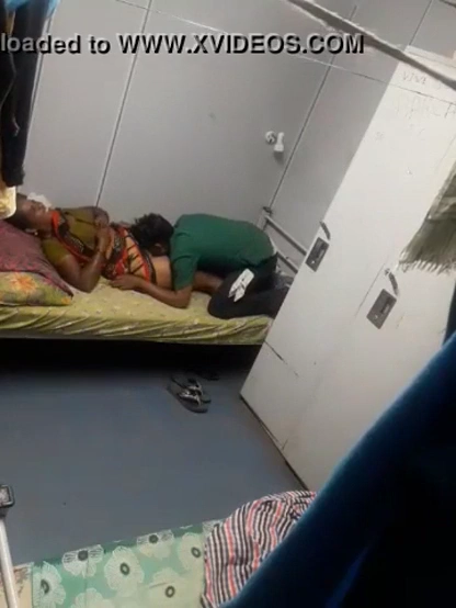 South Indian Mature Aunty Fucked by Younger Boy at Workplace