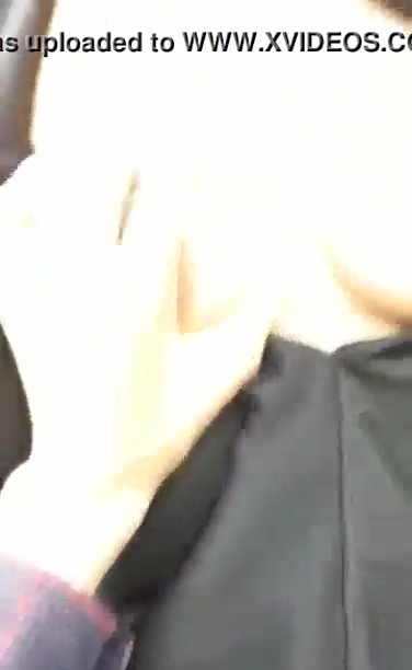 Muslim Teen Boob Show to Her Boyfriend in the Outdoor