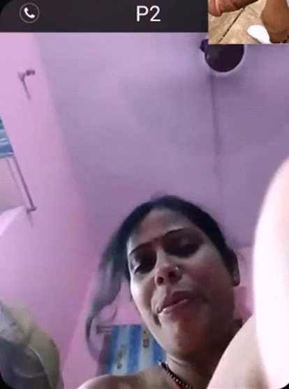 Horny Bhabhi Nude MMS Live Video Call