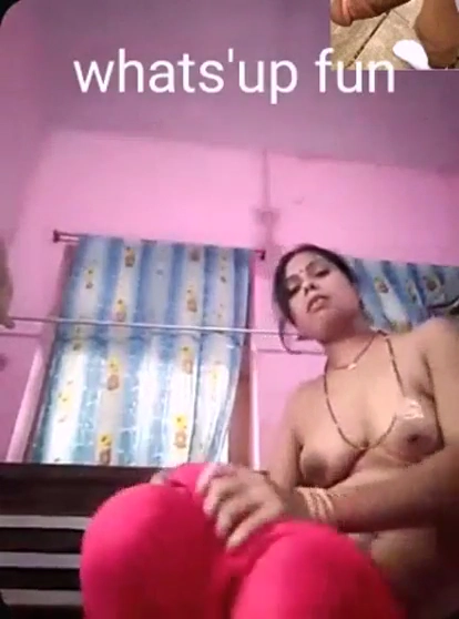 Horny Bhabhi Nude MMS Live Video Call