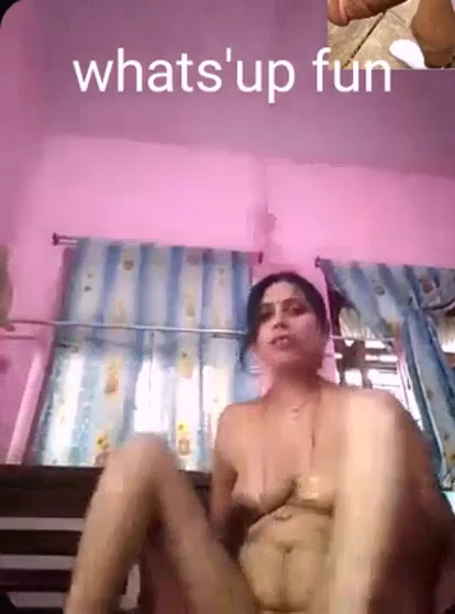 Horny Bhabhi Nude MMS Live Video Call