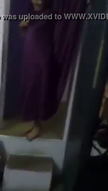 Hot Indian College Girl’s Topless Desi Nude Dance