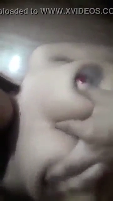 BD Girl Boob Show Video Taken for Her Boyfriend