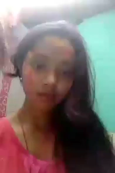 Big Boobs Indian Girl Stripping Nude Video