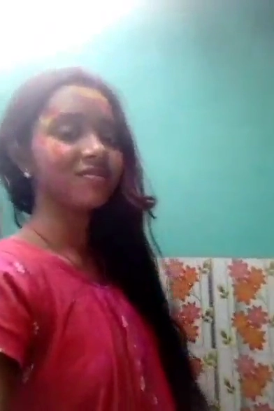 Big Boobs Indian Girl Stripping Nude Video