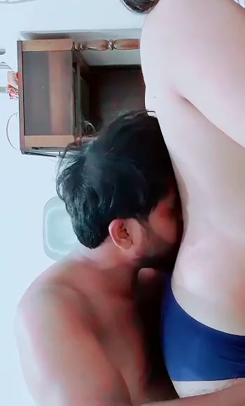 Beautiful Pakistani Wife Sex With Her Newly Married Husband