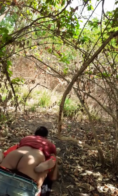 Desi Lovers Outdoor Fun MMS Sex Video