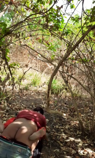 Desi Lovers Outdoor Fun MMS Sex Video
