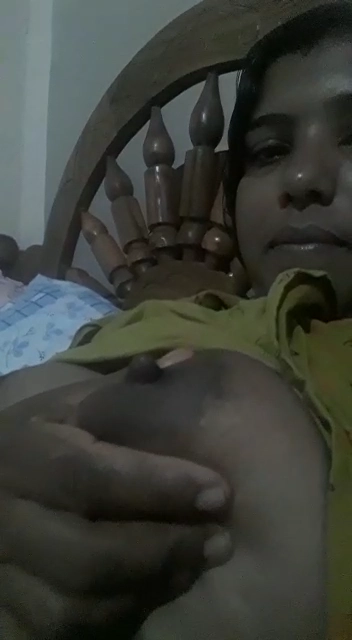 Dehati Milking Boobs Show Selfie MMS Video