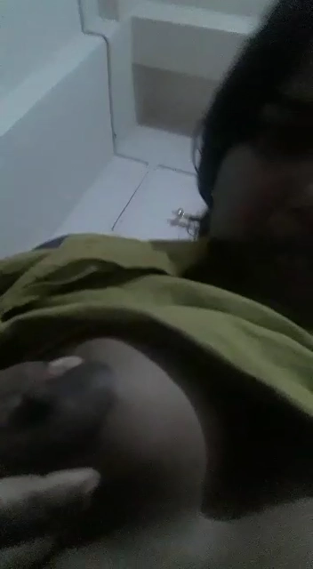 Dehati Milking Boobs Show Selfie MMS Video
