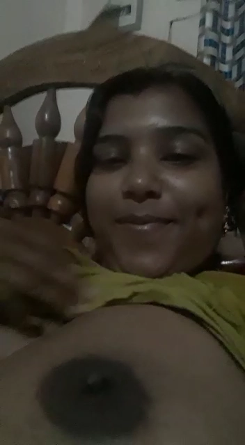 Dehati Milking Boobs Show Selfie MMS Video