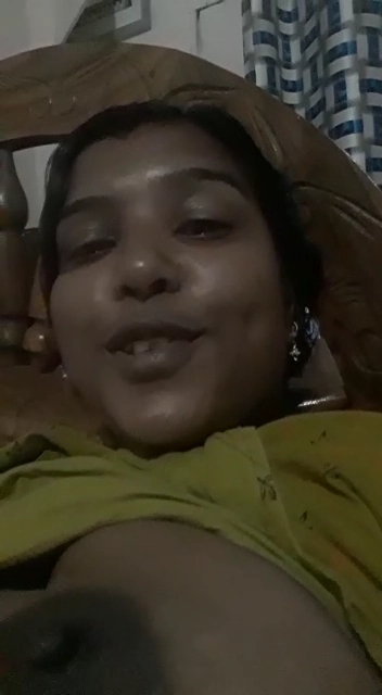 Dehati Milking Boobs Show Selfie MMS Video