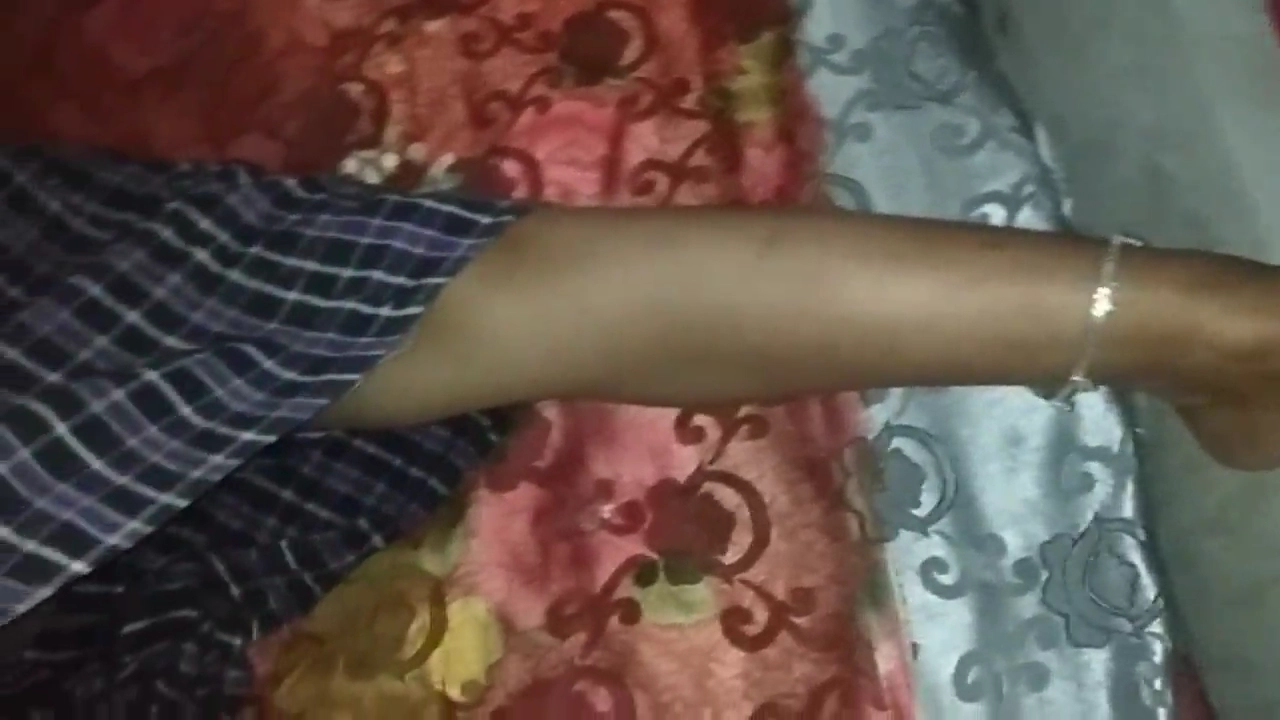 Mature Desi Pussy Exploration Video for Mature Pussy Lovers