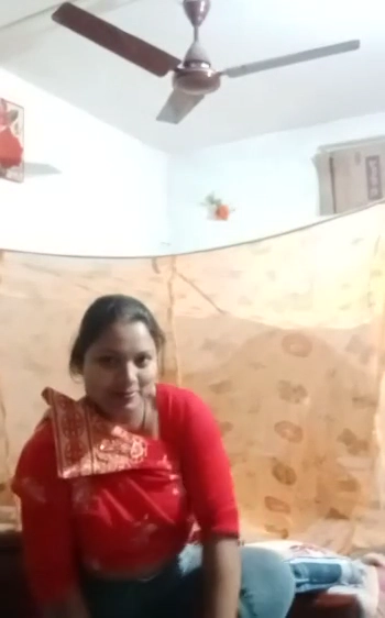 Desi Horny Bhabhi Striptease Show Video