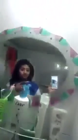 Desi Selfie Girl Shows Her Humongous Boobs on Cam