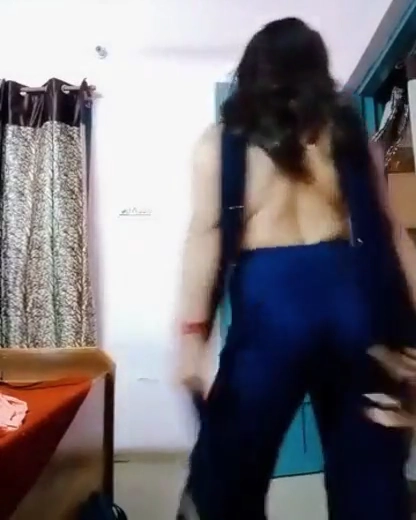 Super Sexy Randi Bhabhi Dancing Naked Video