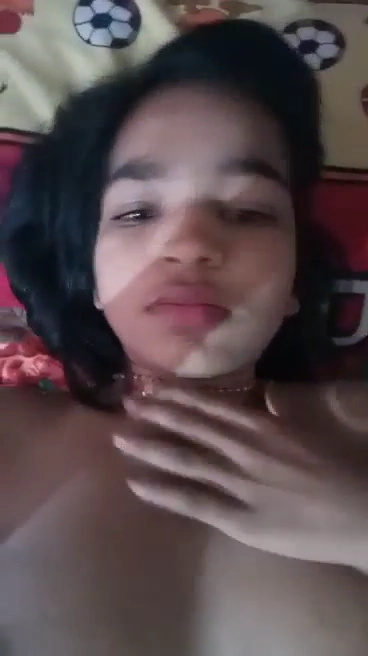 Sexy Cute Nude MMS Video for the First Time